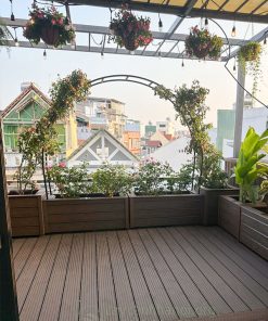 Chậu cây treo ban công